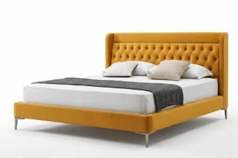 מיטה זוגית חרדל עם ראש מיטה קפיטונאז׳ דגם AMBER