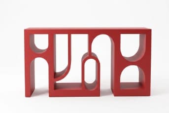 קונסולה אדומה פתוחה עם קשתות דגם PUZZLE