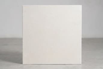 אריח ריצוף 60X60 בגוון שמנת