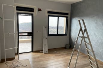 חלון ודלת כניסה מאלומיניום לבית